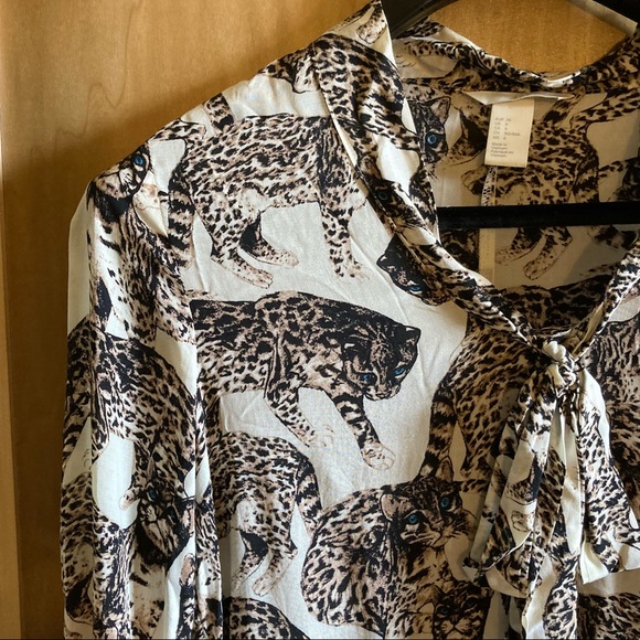 Cats Print Pussycat Bow Light Blouse H&M - Picture 2 of 10